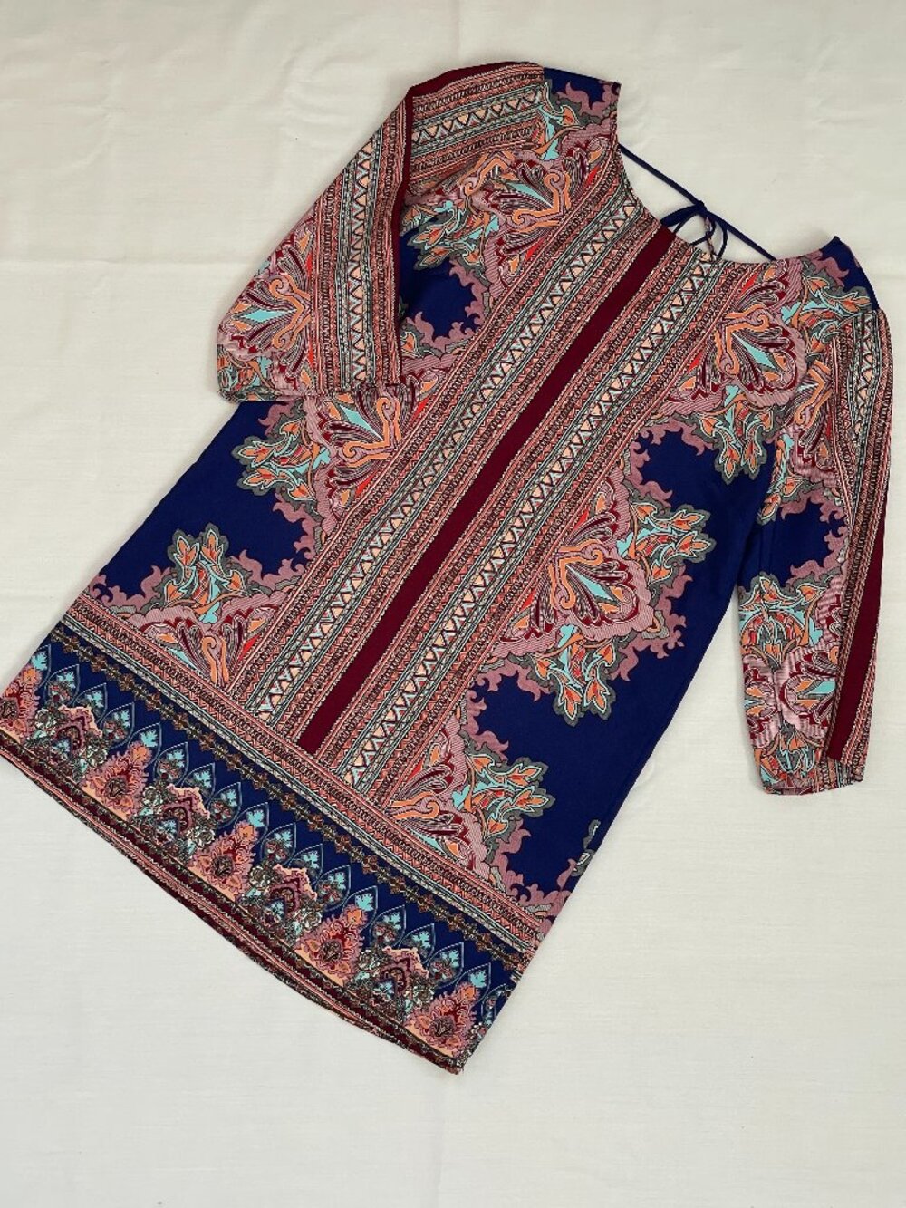 NWT Francesca's 3/4 sleeve blue lightweight shift dress w/ multicolored pattern